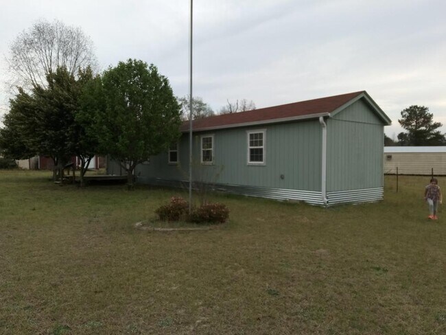 Primary Photo - 480 Oak Ridge Club Rd