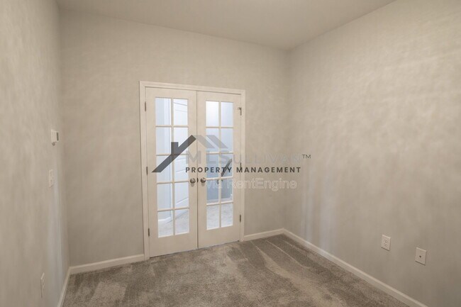 Building Photo - 425 Great Eno Path