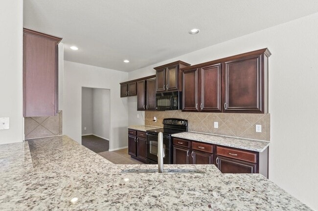 Building Photo - 9617 Tipperary Dr