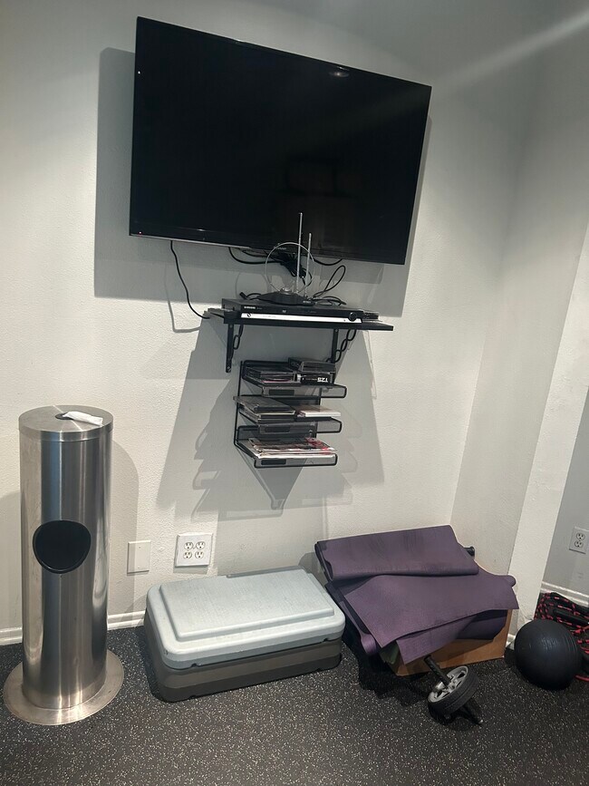 Fitness Center - 3448 Hathaway Ave