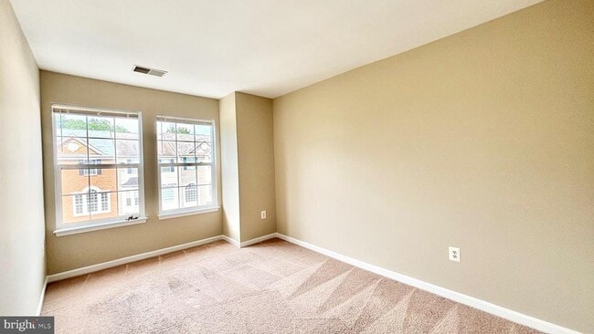 Building Photo - 117 Barrett Ct