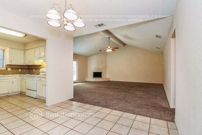 Building Photo - 6408 Big Springs Dr
