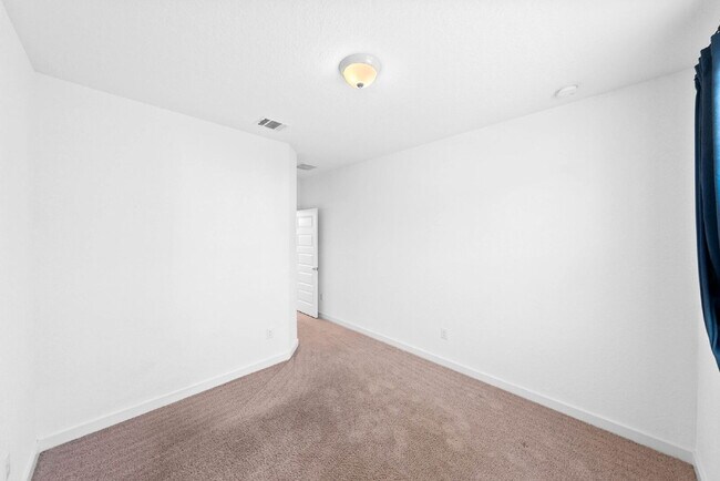 Building Photo - Bright and Modern Two-Story in One of San ...