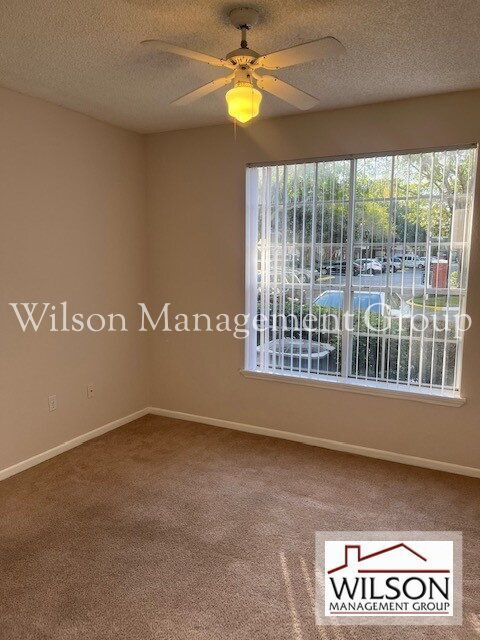 Building Photo - 13037 Mulberry Park Dr