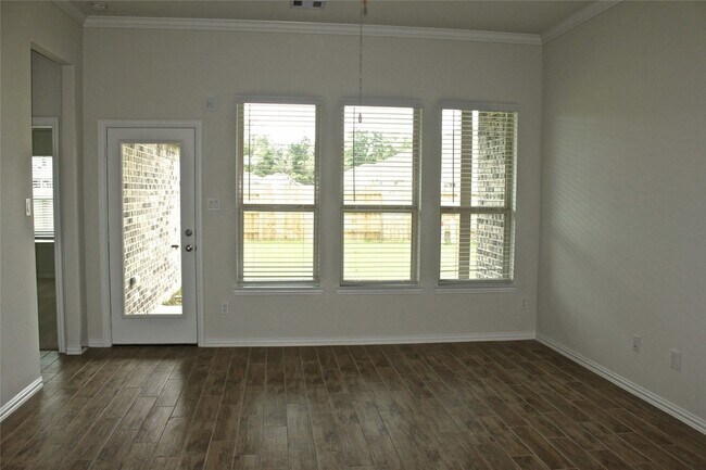 Building Photo - 4408 Mimic Dr