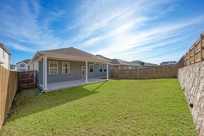 Building Photo - 113 Rampart Lp