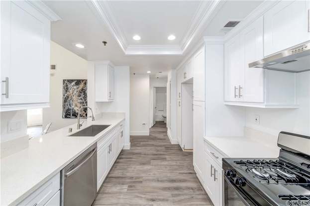 Building Photo - 10371 Garden Grove Blvd