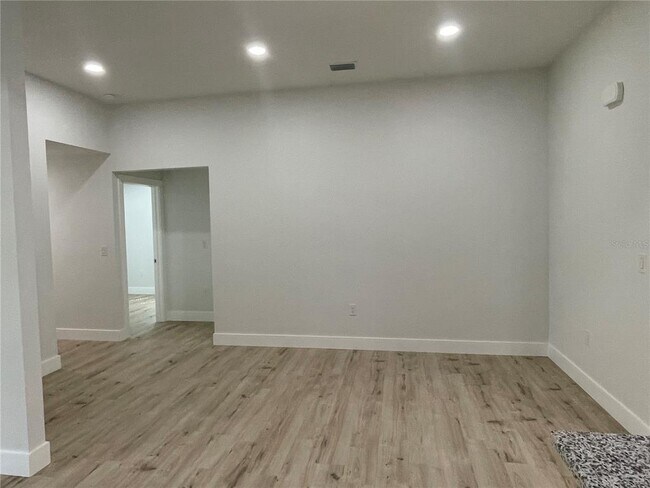 Building Photo - 13219 Blytheville Ave