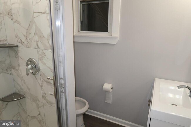 Building Photo - 2833 Brendan Ave