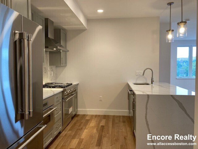 Building Photo - 50 Hichborn St