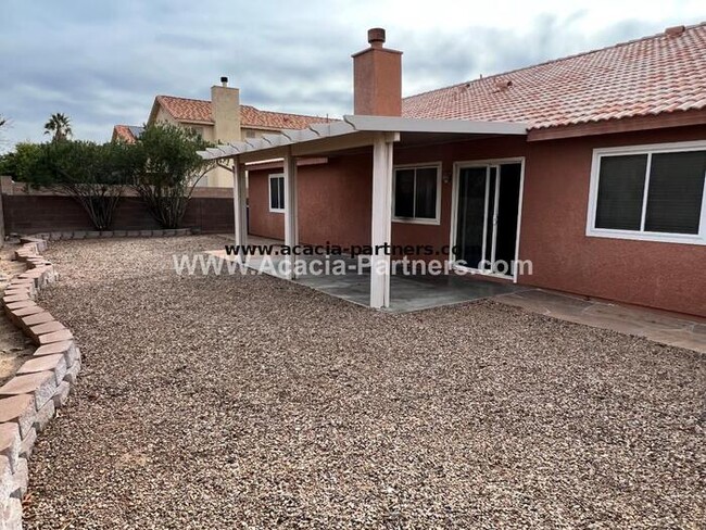 Building Photo - Hacienda Del Oro Four Bedroom/Two Bath