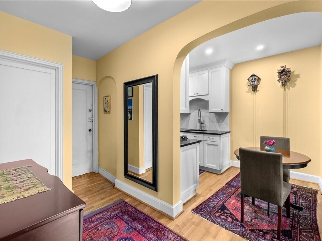 Building Photo - 228 Commonwealth Ave