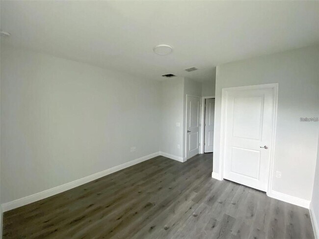 Building Photo - 610 Bluebill Ct