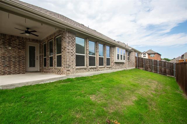 Building Photo - 412 Rush Crk Dr