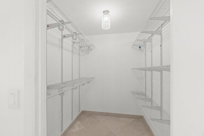 Building Photo - 4301 N Ocean Blvd