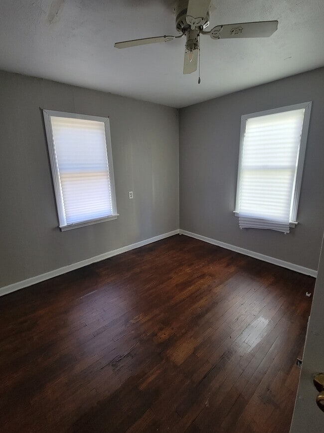 Building Photo - 307 N Alabama St