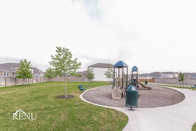 Building Photo - 5222 Dawn Break