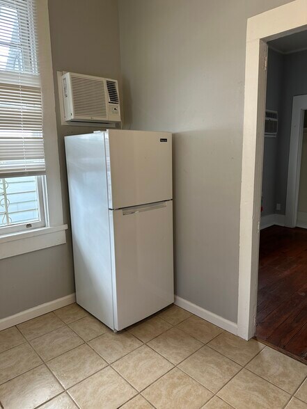 Building Photo - 7326 Freret St