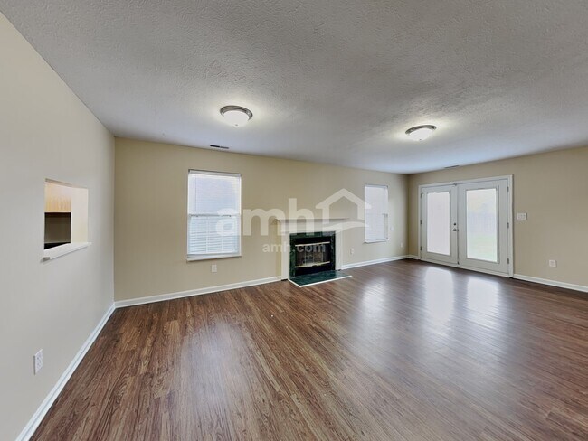 Building Photo - 6652 Decatur Commons