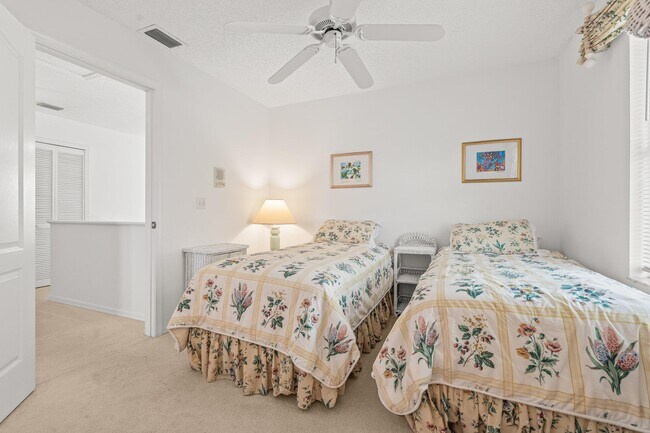 Building Photo - 2746 Linkside Dr