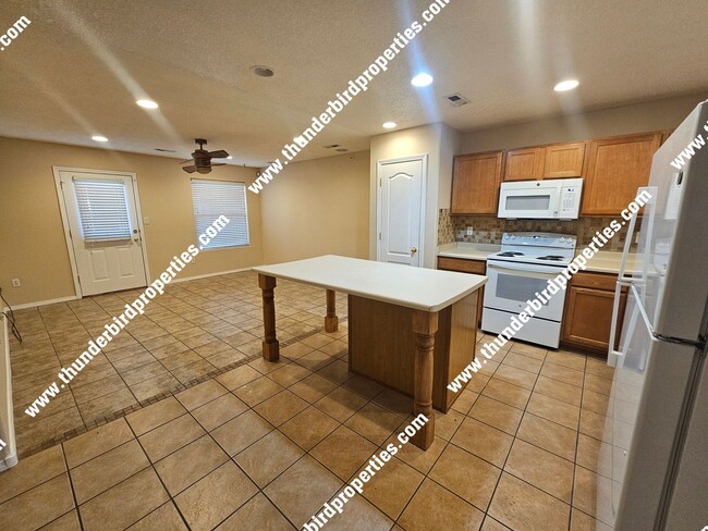 Building Photo - Northern Meadows 3 Bedrooms, 2 Bathrooms, ...