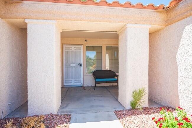 Building Photo - Sun CIty Summerlin 55+, Highly Upgraded, S...