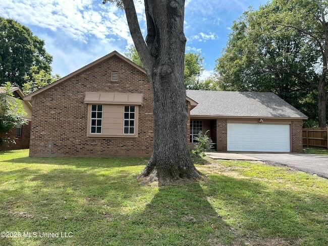 Building Photo - 7397 Meadowbrook Dr