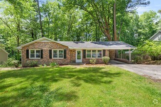 Building Photo - 3 Bedroom 1.5 Bath Home in South Durham