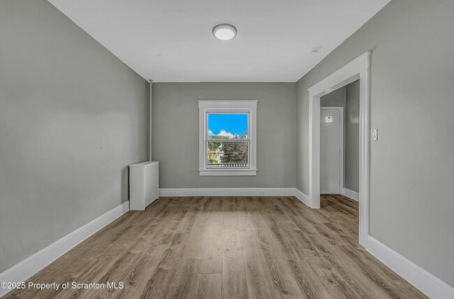 Building Photo - 1807 Farr St