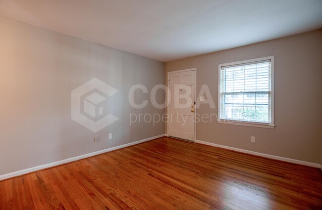 Building Photo - 3607 Roxboro Rd