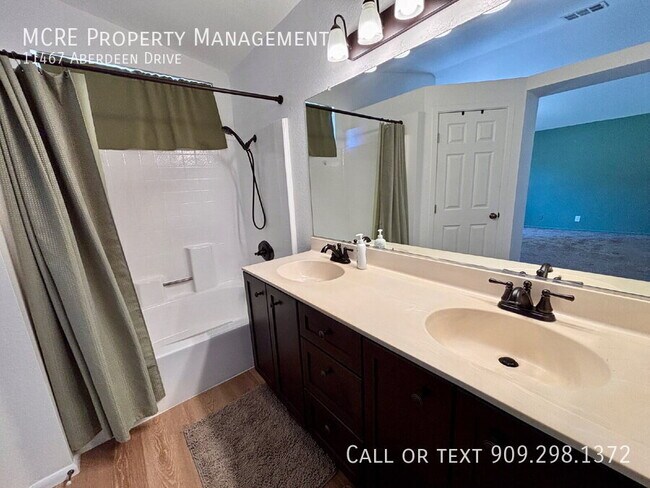 Building Photo - 11467 Aberdeen Dr