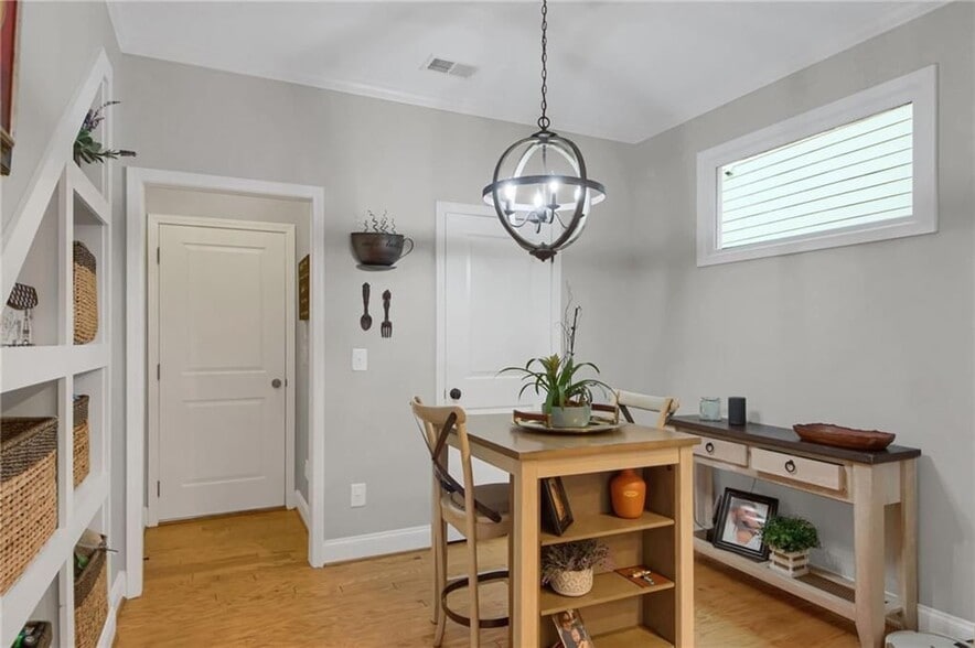 Building Photo - 120 Cornerstone Pl