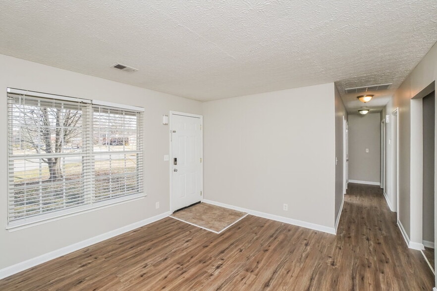 Building Photo - 5510 Littleridge Dr