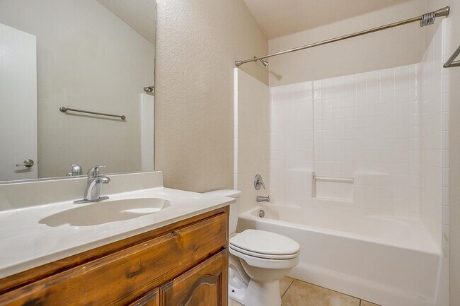 Building Photo - Amazing 3 Bed 2 Bath Rental in Alexandra Meadows- Eagle Mountain ISD- 76131