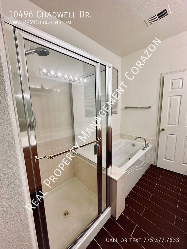 Building Photo - 10496 Chadwell Dr