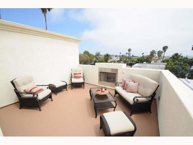 Building Photo - 1373 Grand Ave