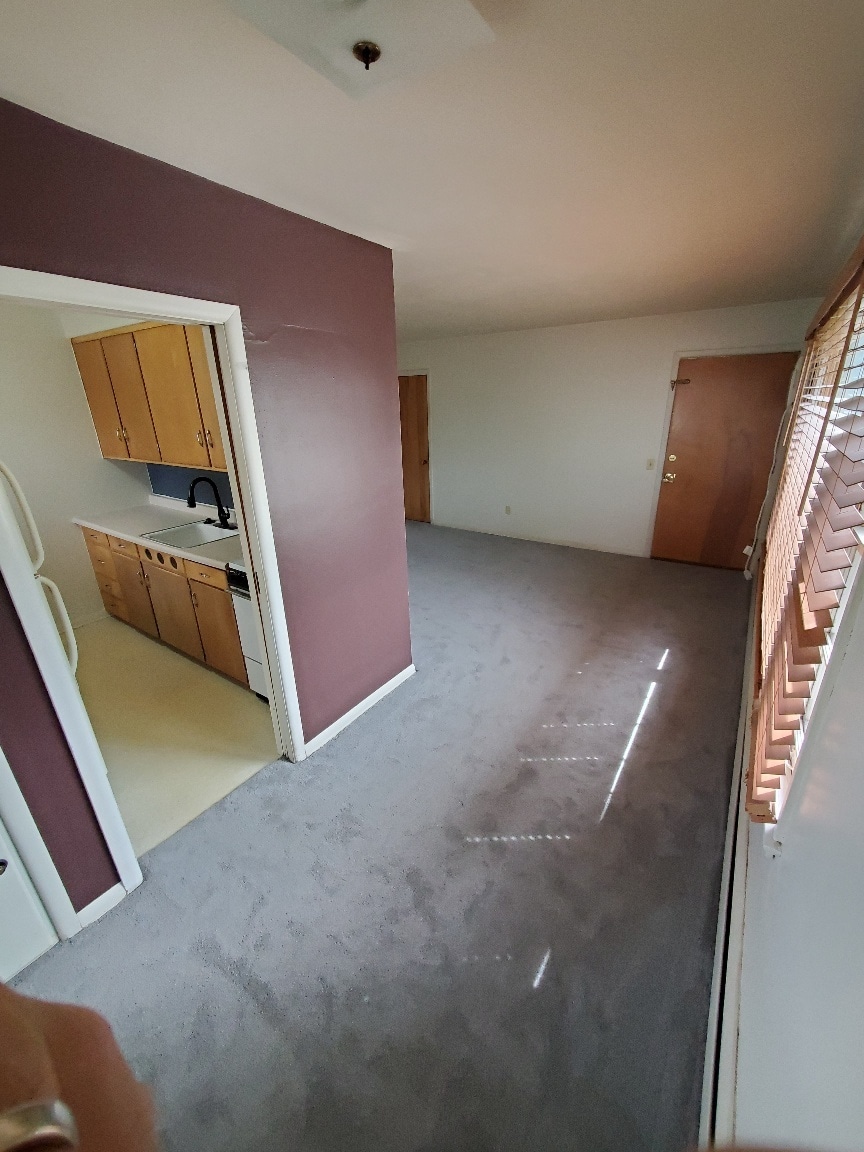 Building Photo - 1301 Jewel Ct