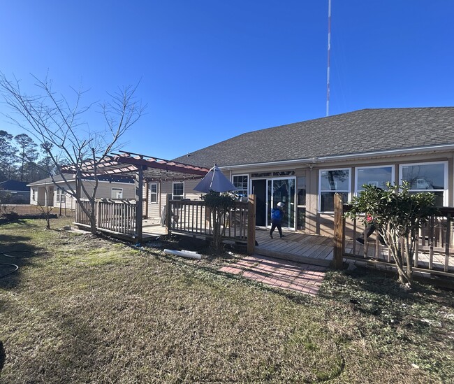 Building Photo - 50 Kayton Ct