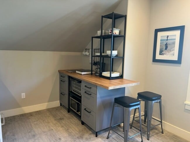 Building Photo - ADU studio in NW Crossing