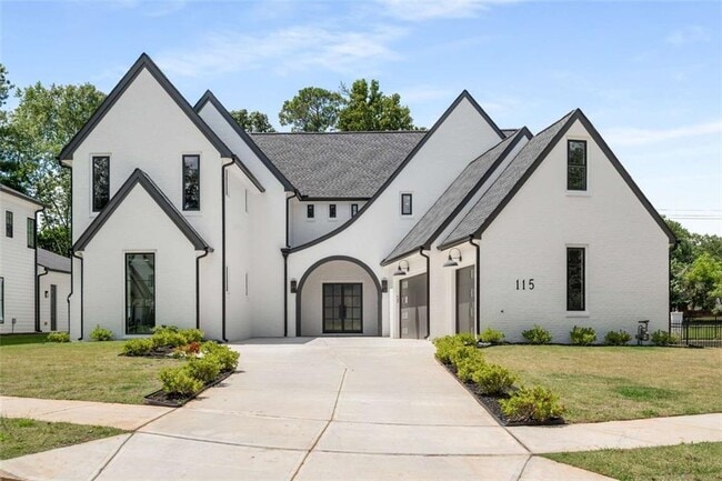 Primary Photo - 115 Thome Dr
