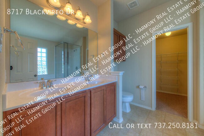 Building Photo - 8717 Blackvireo Dr