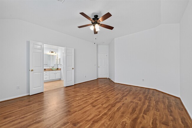 Building Photo - 12214 Doe Meadow Dr