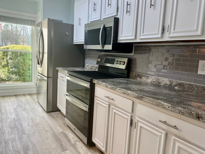 Building Photo - 1012 Possum Trot Rd