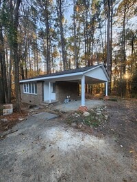 Building Photo - Chapel Hill / 2BR House off Homestead AVAILABLE NOW