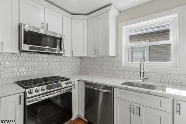 Building Photo - 53 Marcy Ave