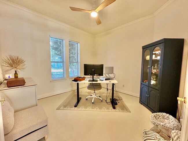 Building Photo - 181 Kel-Wen Cir