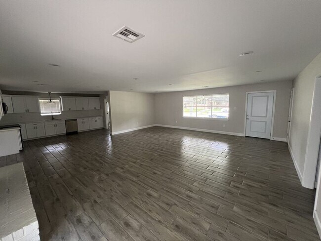 Building Photo - 10444 Browning Dr