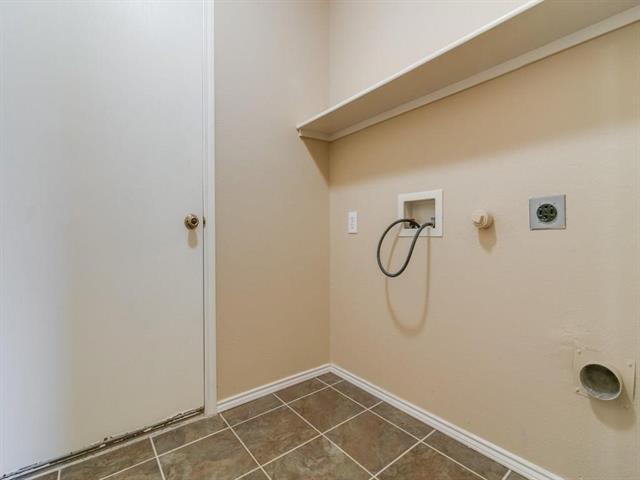 Building Photo - 1419 Leeward Ln