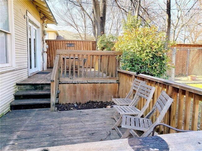 Building Photo - 5459 Miller Ave