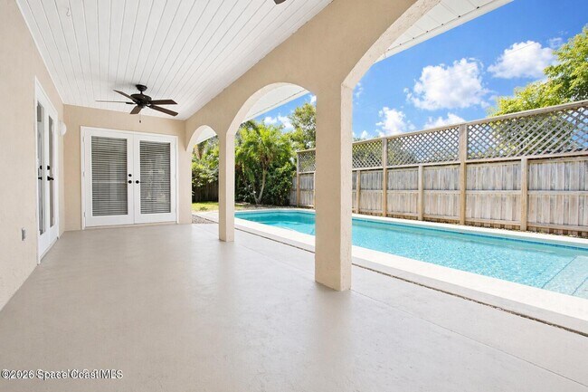 Building Photo - 270 Quail Dr